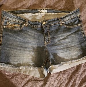 Size 22 reign shorts womans super cute